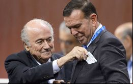 El directivo paraguayo, 57, y actual Presidente de la Conmebol, ocupa desde el viernes la antigua posición del argentino Julio Grondona, fallecido en 2014,