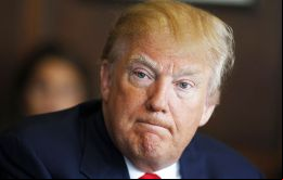 “Basta leer los periódicos para ver a qué me refiero”, señaló Trump al referirse a que los inmigrantes mexicanos eran “violadores y traficantes de drogas”.
