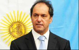 La intención de voto para el gobernador de la provincia de Buenos Aires es 35,1%, seguido por  Mauricio Macri con el 26,9%