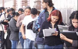 Según el IBGE en mayo el desempleo fue de 6,7% comparado al mínimo récord de 4,3% de diciembre, y desde entonces viene subiendo sin interrupción. 