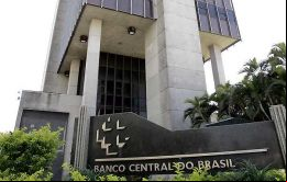 Las proyecciones son del Boletín Focus, publicación semanal del Banco Central con una encuesta entre un centenar de expertos de instituciones financieras