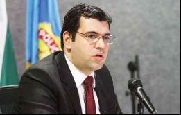   “Damos un paso y vemos que la corrupción no se restringe sólo a Petrobras”, declaró el fiscal Athayde Ribeiro Costa al explicar los últimos acontecimientos