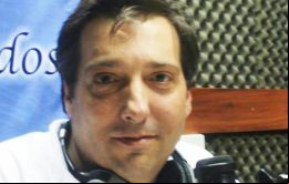 En agosto de 1989, Sebastián Cóppola se casó con quien había sido su novia por tres años, pero 27 días más tarde se separó tras descubrir que ella le era infiel.