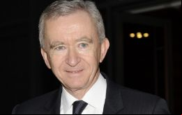 Arnault, un especialista en mediación y acuerdos de paz, ha ocupado numerosos puestos en este ámbito dentro de las Naciones Unidas.