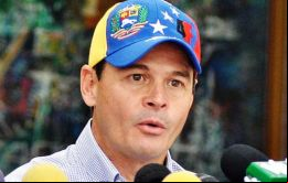“Estamos hablando de unos 800 ciudadanos que colocamos en Colombia”, señaló Vielma Mora en una entrevista con el canal privado Globovisión.