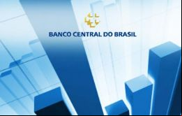 Las proyecciones en Focus del Banco Central se basan en una encuesta a un centenar de expertos en instituciones financieras privadas sobre la economía