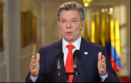 “Hoy hablé con el presidente de Uruguay, me comentó que el presidente Maduro no le ha pasado al teléfono desde la semana pasada” reveló Santos