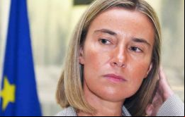 Federica Mogherini dijo que la primera fase ha permitido salvar 1.500 personas y que “en al menos 16 ocasiones” se podría haber detenido ya a los traficantes.