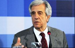 Vázquez estará el lunes 21 en Quito, junto a sus pares Santos de Colombia y Maduro de Venezuela, para “allanar el camino” hacia una solución al conflicto