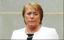 Congelamiento comenzará a regir en diciembre, cuando debería hacerse efectivo un incremento del 6% para los sueldos de todos los funcionarios públicos.