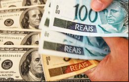 El dólar el miércoles llegó tocar los 4,14 reales, después de haber cerrado la víspera en los 4,05 reales, en medio de las turbulencias políticas y económicas