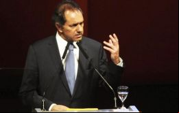 ”Nunca más vamos a volver a pedirle ayuda financiera al Fondo”, se comprometió Scioli al hablar ante empresarios