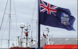 Resolución (872/2015) es similar a otra la semana pasada, en que se declararon ilegales las actividades de Noble Falklands Limited (con sede matriz en Houston)