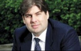 Si el velero no es reclamado pasará a integrar las posesiones de la Corona, según explicó el Fiscal general de las Falklands, Peter Judge