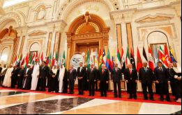 La Cumbre en Riad y exhorta a incrementar el diálogo político y la cooperación birregional. La integran 12 países de América del Sur y 22 árabes.