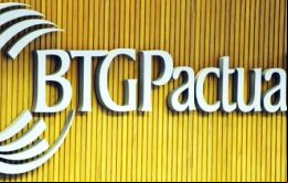 Desde el arresto de Esteves, la prensa informa que el banco central de Brasil aumentó la presión sobre él para que abandonara el control de BTG Pactual.