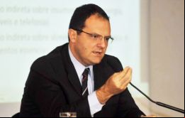 “Yo no creo que sea necesario inyectar dinero en Petrobras. Sería una solución extrema y estamos lejos de eso”, señaló Barbosa en una teleconferencia