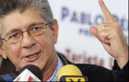 “Estamos convencidos de que la Fuerza Armada Nacional va a garantizar que se cumpla un acto previsto en la Constitución” , declaró Henry Ramos Allup
