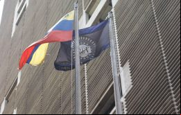 Ahora el banco central perderá la poca independencia con la que contaba y pasará a depender directamente del gobierno y no de la Cámara, como hasta ahora.