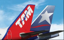 Más de 200 destinos de American Airlines conectarán con más de 90 vuelos diarios entre América del Sur y Estados Unidos operados por American Airlines y Latam.
