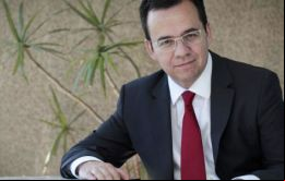 El ministro Céspedes dijo que la cercanía entre ambos países y las condiciones cambiarias atractivas explican el interés de los argentinos por visitar Chile