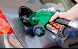 El aumento de la que era la gasolina más barata del mundo entrará en vigor el viernes y fue de 1.328,5% para la gasolina normal y de 6.085% para la súper. 