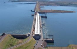 Según B los sectores de mayor crecimiento en el último trimestre del año fueron las hidroeléctricas binacionales de Yacyretá (Argentina), y de Itaipú, (Brasil)