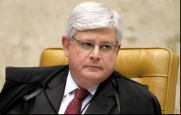 El procurador Rodrigo Janot dijo que hay elementos suficientes para afirmar que hubo desvío en la finalidad del decreto presidencial que nombró a Lula da Silva