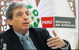 El ministro Manuel Pulgar-Vidal dijo que la emergencia se basa en una investigación del Carnegie Institution for Science de la Universidad de Stanford