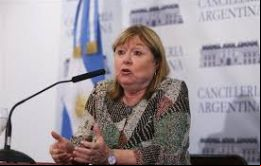 La forma en que Uruguay terminó la presidencia pro témpore no permitió hacer el traspaso formal que tradicionalmente, dijo Malcorra en rueda de prensa. 