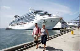  Los ingresos de turismo en toda América Latina aumentaron 4.6% el año pasado a 82,899 millones de dólares. El número de turistas aumentó 7.5% a 97.1 millones. 