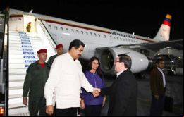 “Se llevaron en el avión presidencial a músicos, periodistas, familiares y amigos para cantarle feliz cumpleaños a Fidel”