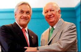 Un 14% de los encuestados mencionó a Piñera como su candidato, y un 5% se inclinó por Lagos, pero también se registró un inusitado número de indecisos, 62%