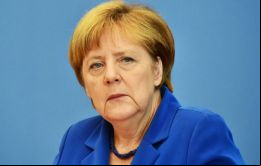 Angela Merkel había definido al velo que cubre totalmente el rostro de las mujeres como un obstáculo para la integración de los musulmanes en Alemania. 