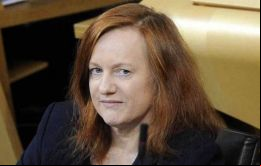 La coordinadora del comité para Europa en Holyrood Joan McAlpine, tildó a la BBC la perspectiva para Escocia tras el Brexit de desalentadora 