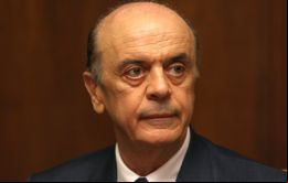 Todos los datos conducen al canciller brasileño José Serra