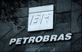 La reforma permite mayor participación de la empresa privada en proyectos de exploración y explotación de hidrocarburos, sin obligación de asociarse a Petrobras