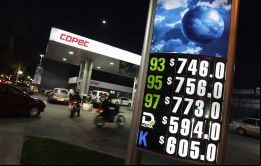 ENAP, la empresa estatal chilena explicó que durante los días que se consideraron para calcular estas variaciones, los precios del crudo y sus derivados bajaron