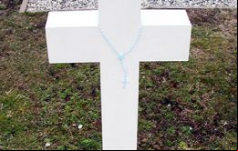 El cementerio de Darwin donde existen 123 sepulturas bajo la leyenda Soldado argentino solo conocido por Dios 