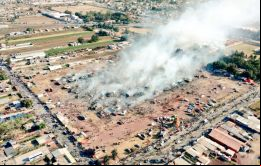 Una vista aérea del mercado de San Pablito después de la explosión  