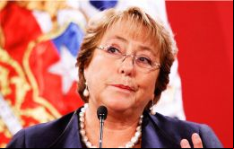 “La verdad es que no me he dedicado a pensar en nada. Obviamente, está absoluta y totalmente descartado continuar en la política chilena” dijo la mandataria chilena