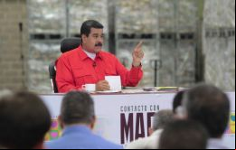 Maduro anunció que todos los sueldos de empleados de la istración pública y de las fuerzas armadas aumentarán un 50% a partir de enero.