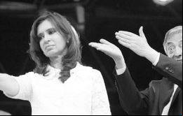 Los años de los gobiernos de los Kirchner no sólo empobrecieron al pueblo argentino sino también endurecieron las actitudes de los Isleños hacia ese país.
