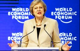 El Reino Unido tiene esta oportunidad única ahora, señaló Theresa May en su primer discurso ante el Foro Económico Mundial de Davos