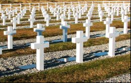 El cementerio de Darwin donde están sepultados combatientes argentinos sin identificar
