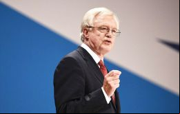 “El 9 o 10 no es una fecha que reservamos en nuestro calendario. Hemos dicho que era a fines de marzo, antes de fines de marzo”, dijo David Davis 