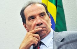 El presidente designó esta tarde al senador Aloysio Nunes Ferreira, de Sao Paulo, al frente del Ministerio de Relaciones Exteriores, informó el portavoz de Temer