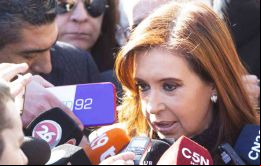 En su nueva visita al Juez Bonadio, la ex presidenta advirtió en el descargo que la acusación en su contra es descabellada y pidió su sobreseimiento.