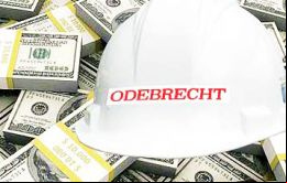 Los ministros fueron acusados por los ex directivos del grupo Odebrecht de haberse beneficiado de la corrupción en torno a Petrobras, informaron medios locales.
