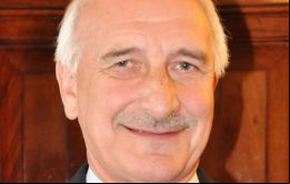 El legislador de las Falklands, MLA Mike Summers confirmó la potestad de la iniciativa 